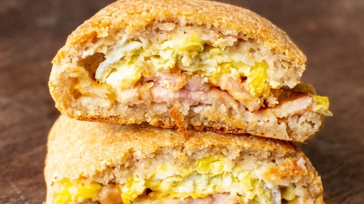 24 Quick Grab-and-Go Breakfast Ideas (for when you’re short on time)